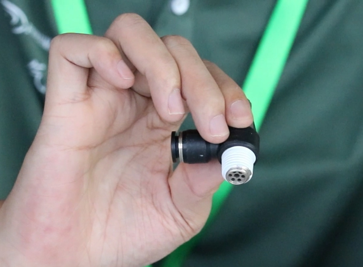 صمام التحكم في سرعة الهواء