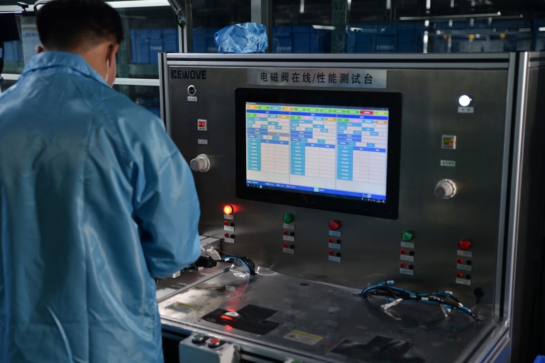 اختبار صمام الملف اللولبي OEM